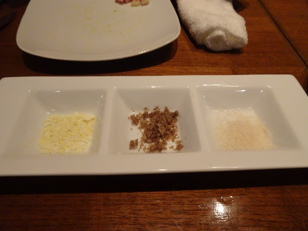 レモン　燻製　藻塩の3種類のお塩